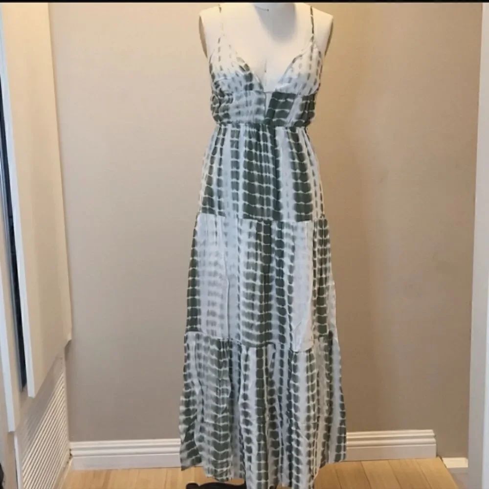 Tie Dye Halter Dress Open Back Maxi Boho Olive Dress Sz Medium [6]